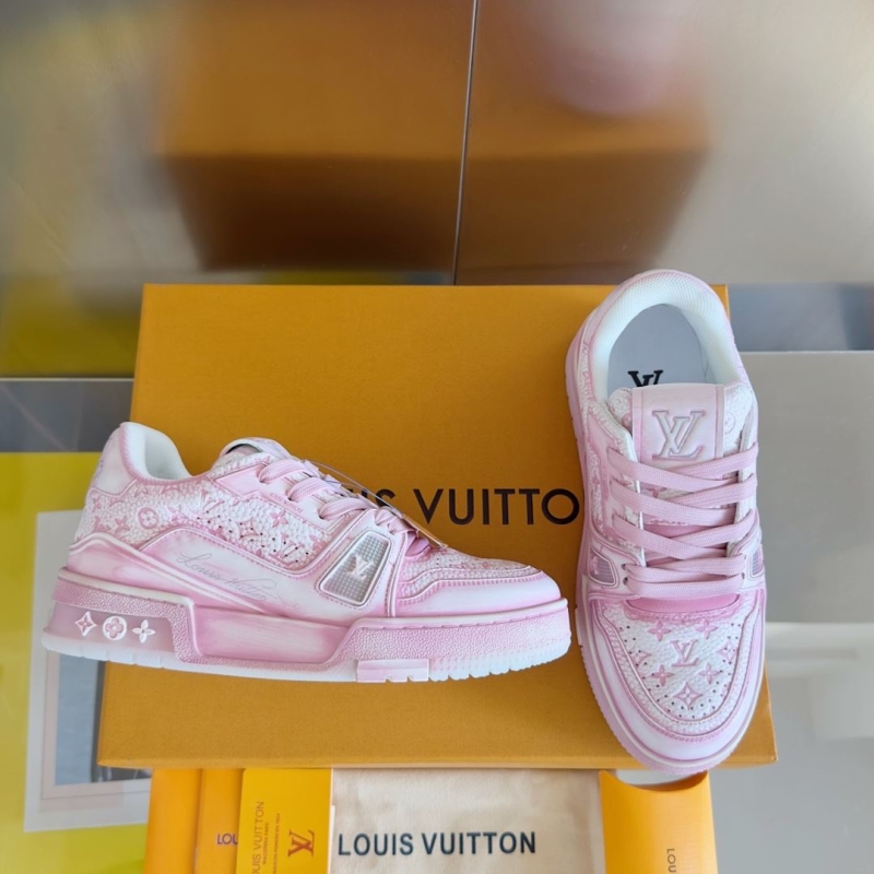 Louis Vuitton Sneakers